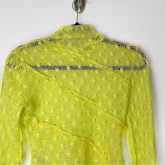 KIM SHUI Exclusive Asymmetrical Sheer Crochet Turtleneck Top Neon Yellow Size S - Picture 11 of 12